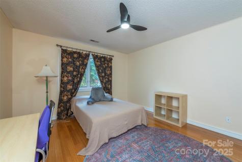 9 Village Parkway Black Mountain NC 28711