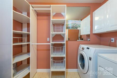 9 Village Parkway Black Mountain NC 28711