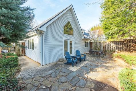 9 Village Parkway Black Mountain NC 28711