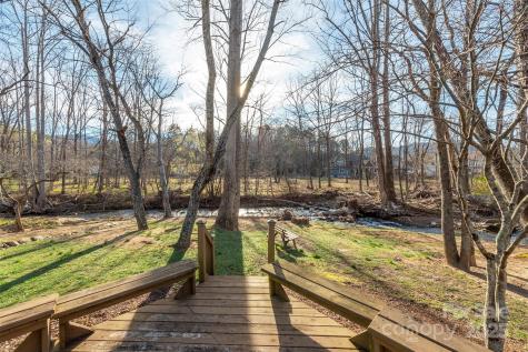 9 Village Parkway Black Mountain NC 28711