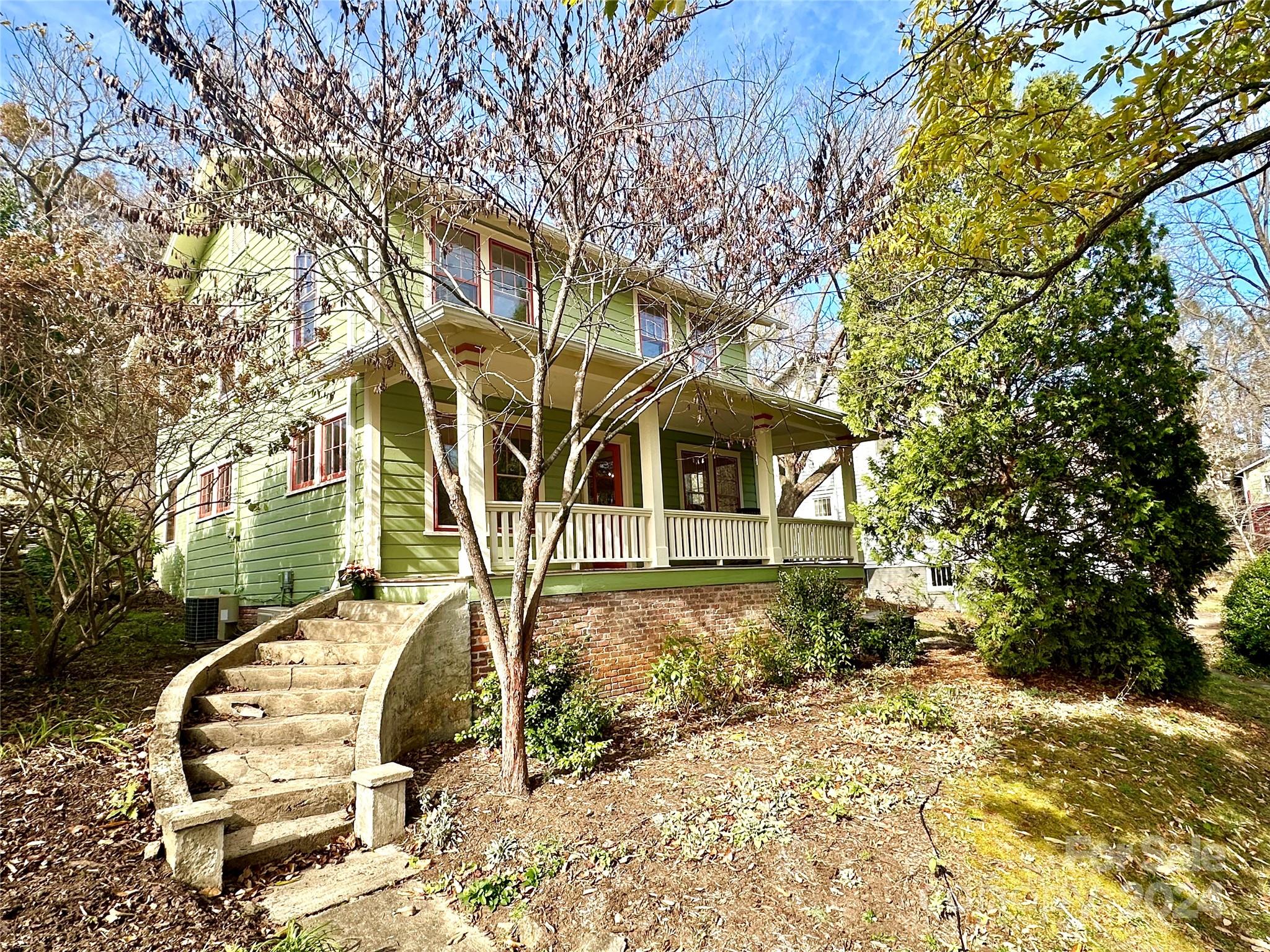 59 Fenner Avenue Asheville NC 28804