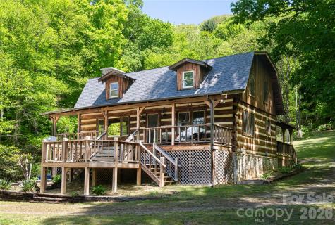 224 Seasons Drive Clyde NC 28721