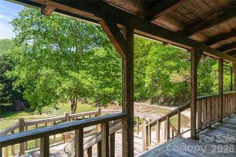 224 Seasons Drive Clyde NC 28721