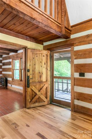 224 Seasons Drive Clyde NC 28721