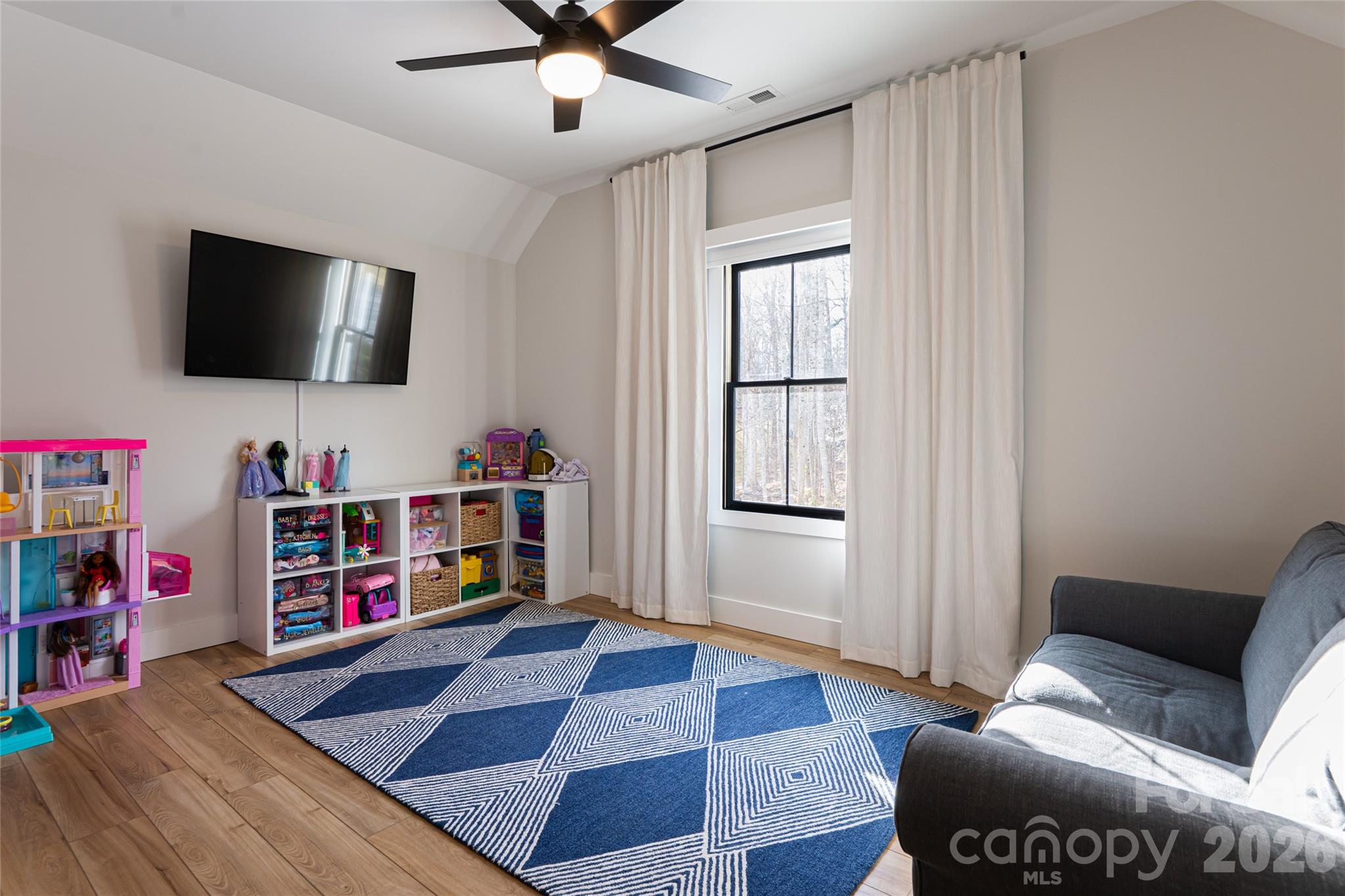 13 Cambridge Drive Candler NC 28715