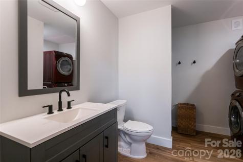 13 Cambridge Drive Candler NC 28715