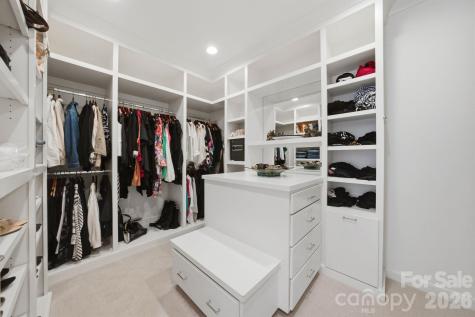 4002 St Germaine Lane Charlotte NC 28210