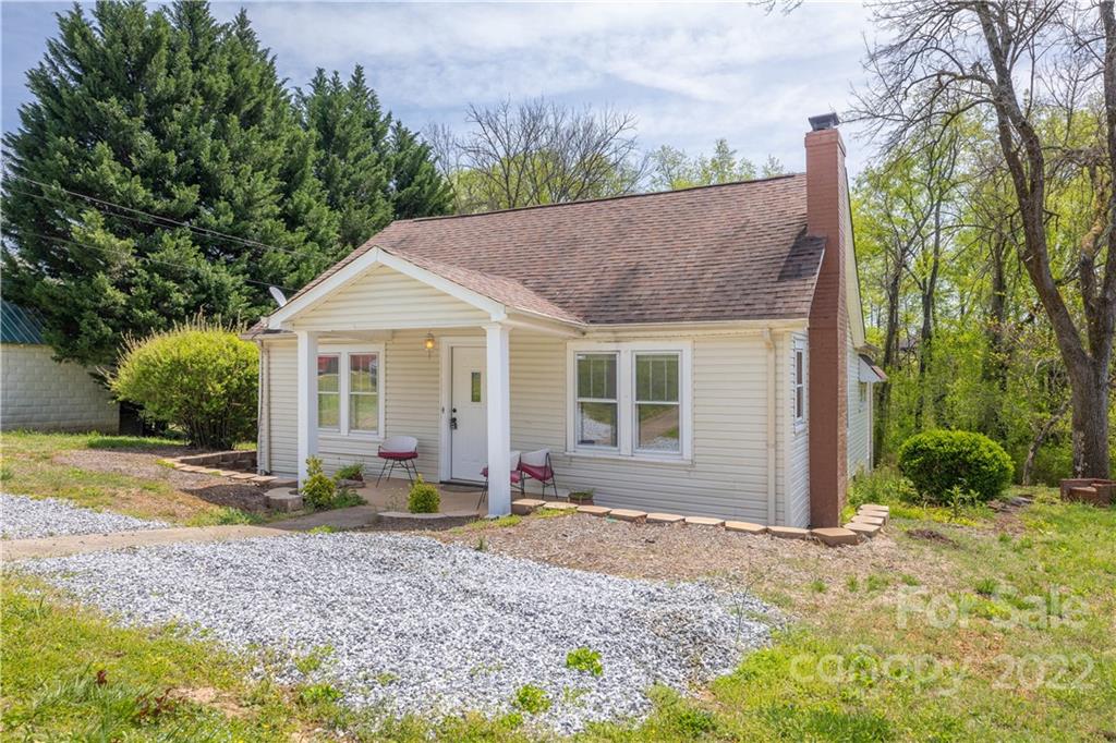 273 Asheville Street Morganton NC 28655