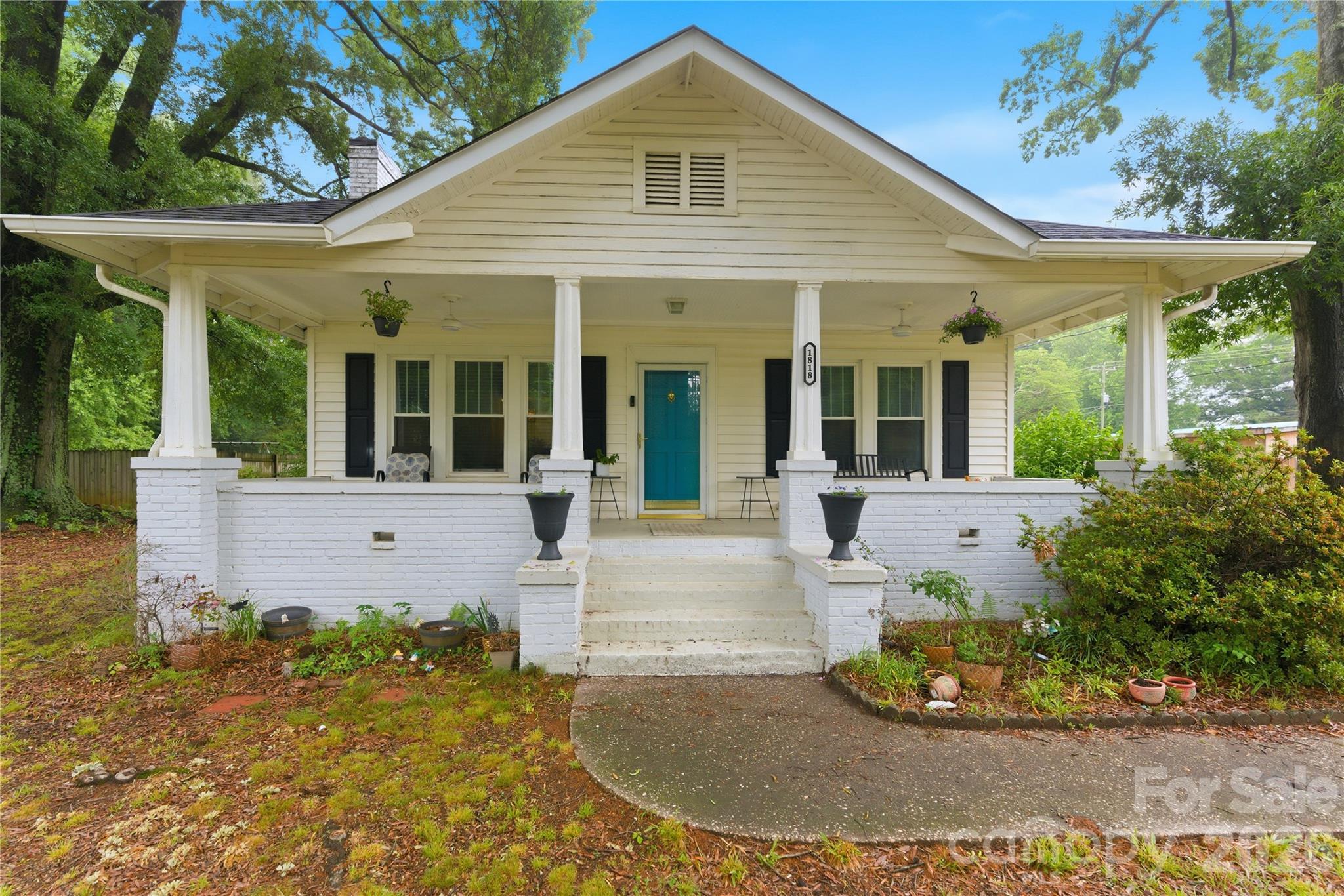 1818 Cannon Avenue Charlotte NC 28269