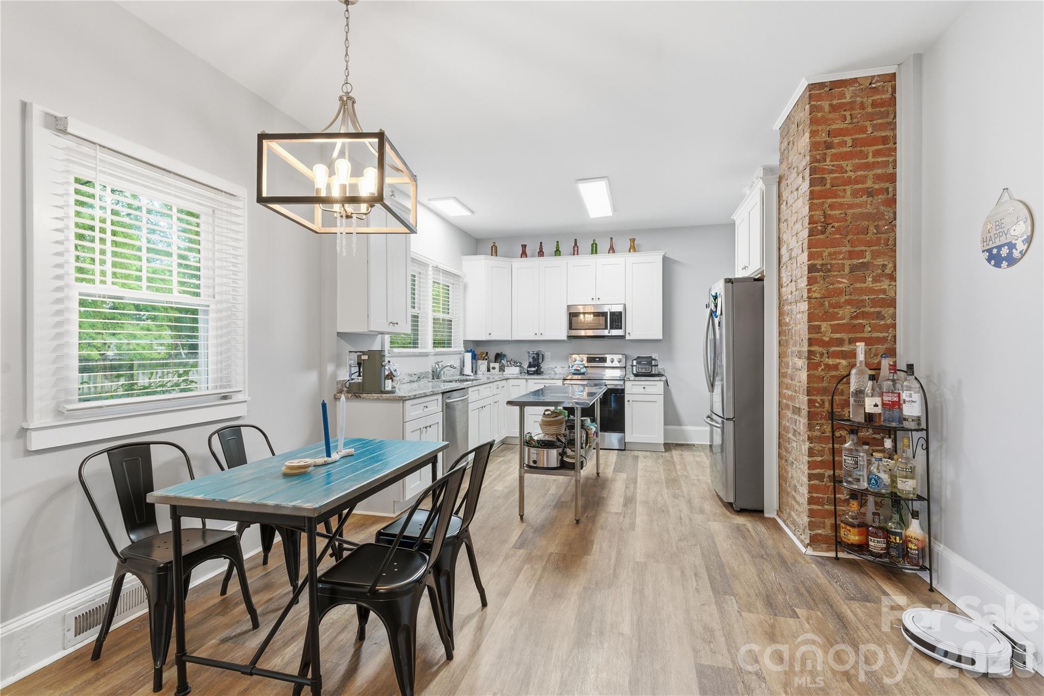 1818 Cannon Avenue Charlotte NC 28269