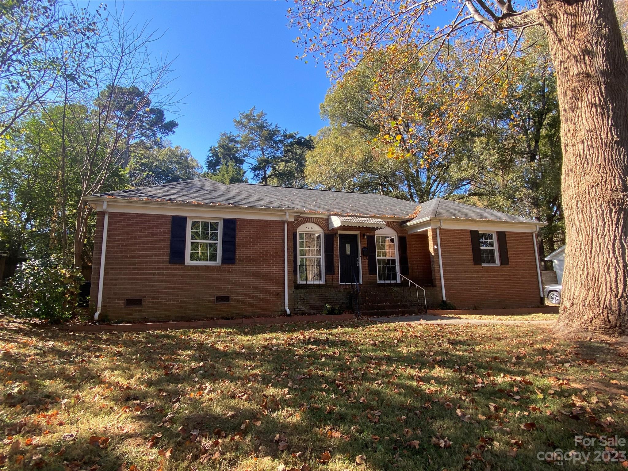 3916 Irvington Drive Charlotte NC 28205