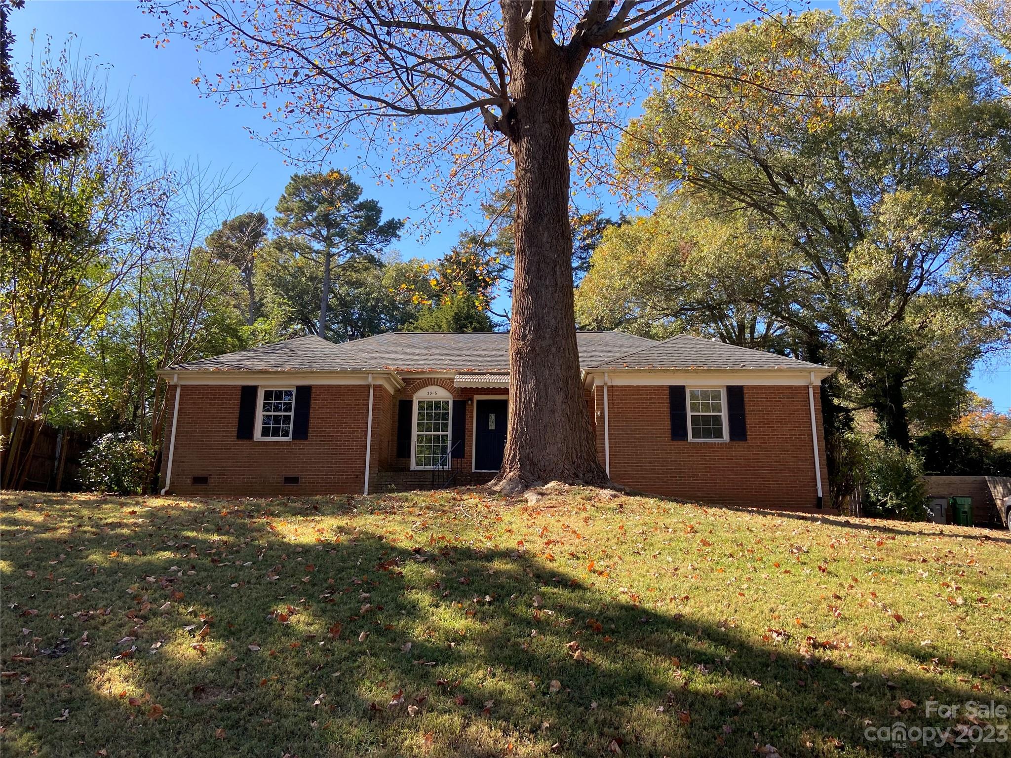 3916 Irvington Drive Charlotte NC 28205
