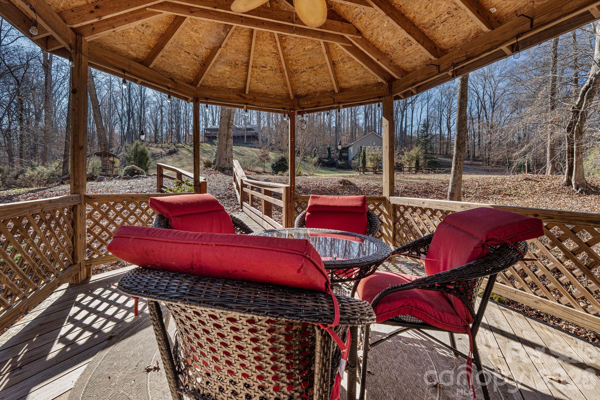 9870 Harvest Lane Davidson NC 28036
