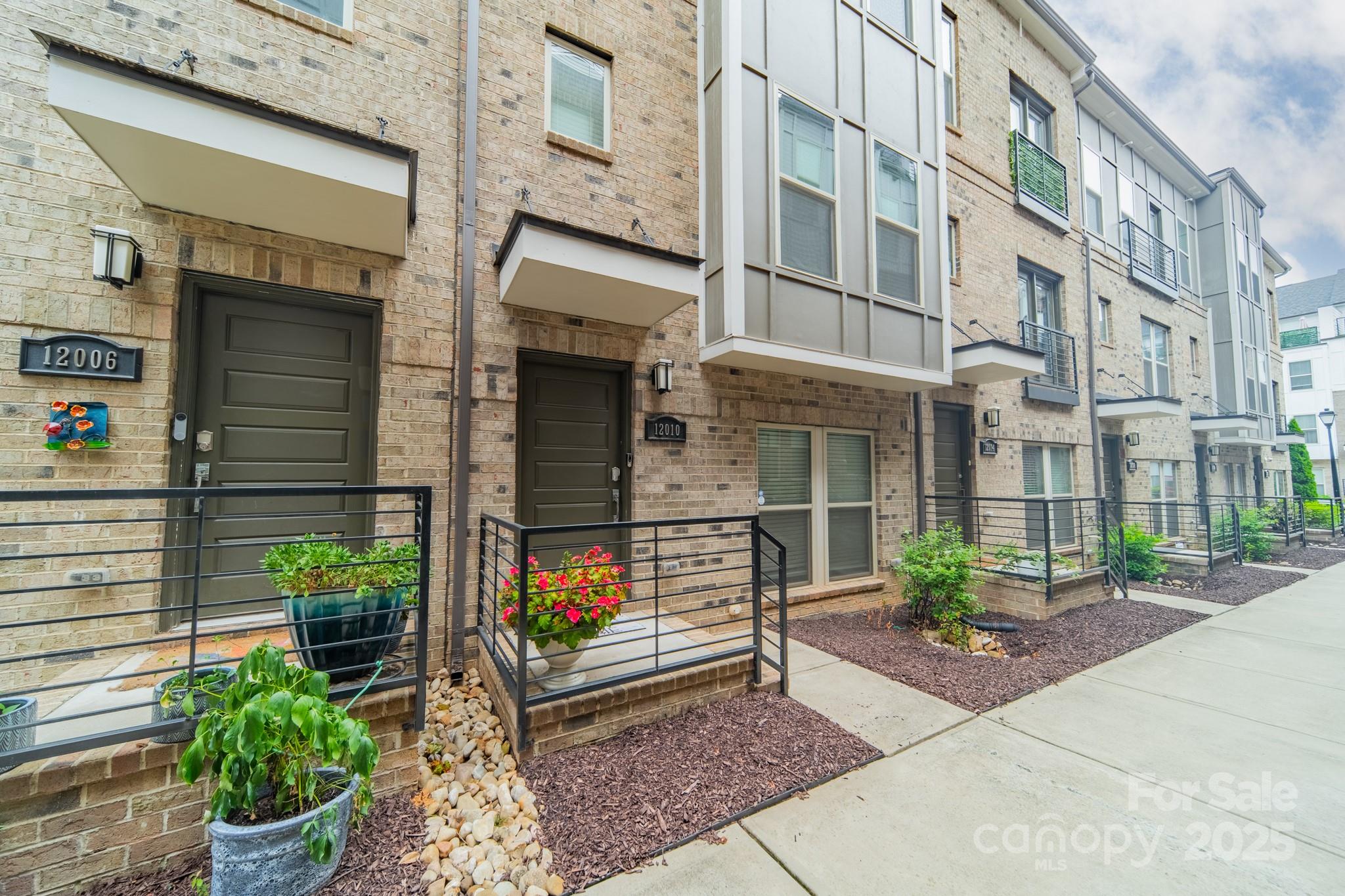 12010 Brooklyn Avenue Charlotte NC 28204