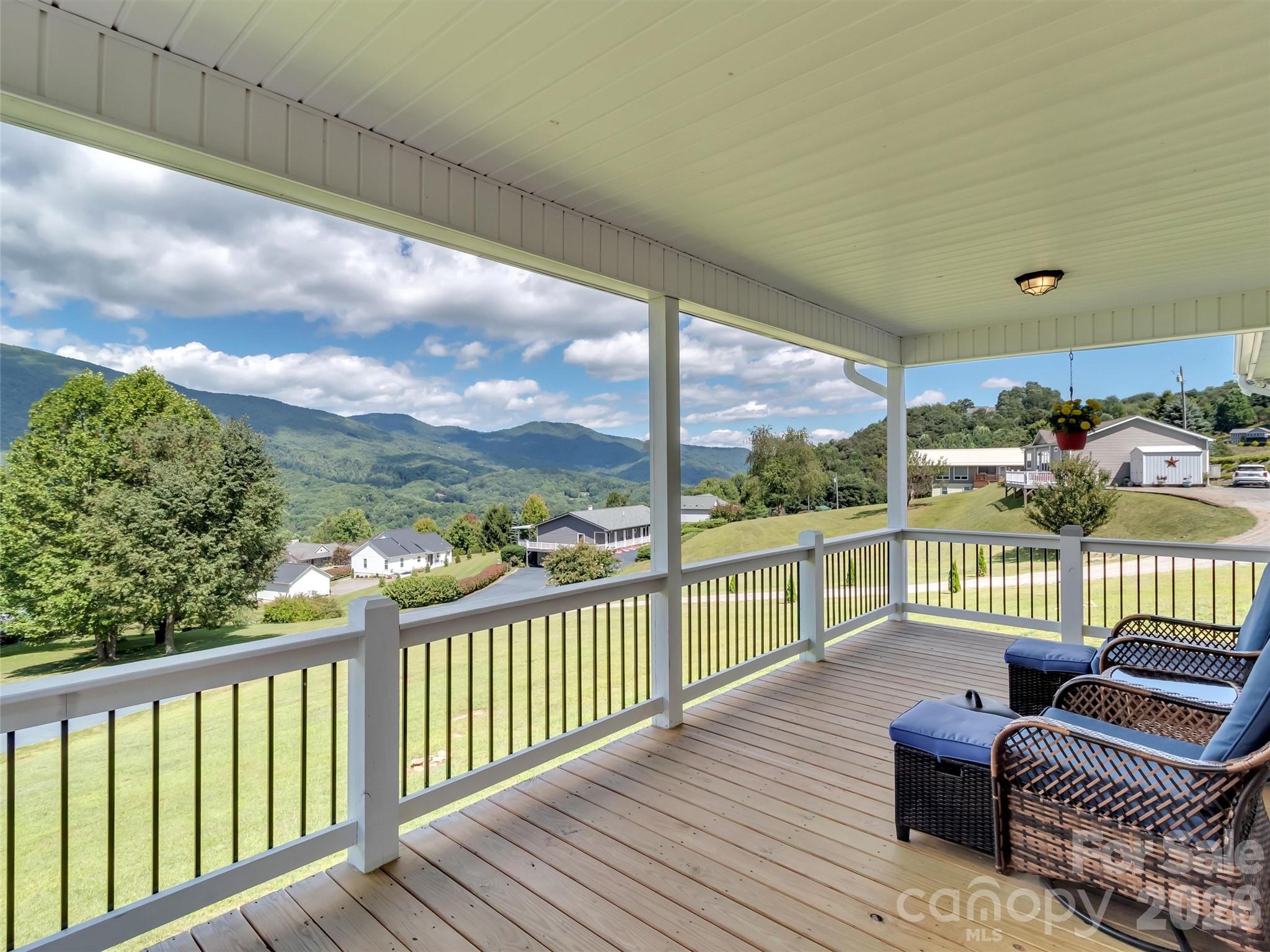 605 Red Bank Road Waynesville NC 28786