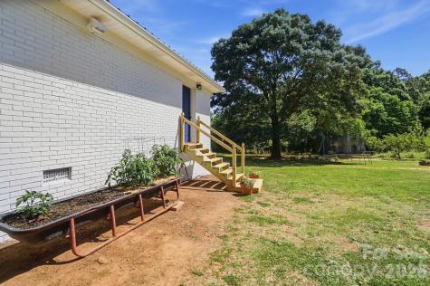 487 Linwood Road Mooresville NC 28115