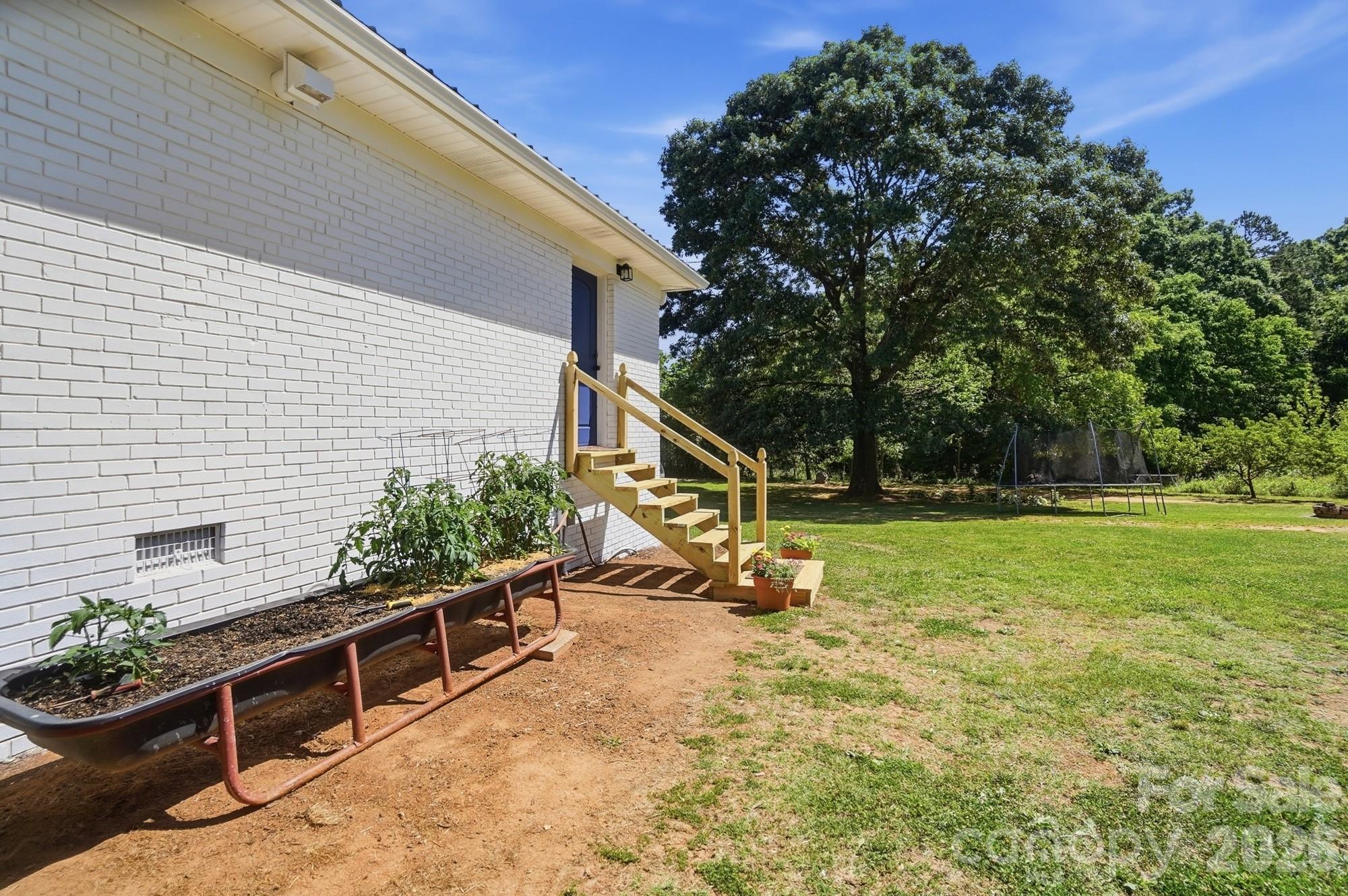 487 Linwood Road Mooresville NC 28115