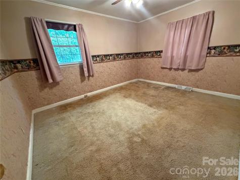 1044 Meadowbrook Lane Newton NC 28658