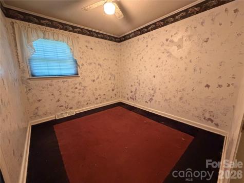 1044 Meadowbrook Lane Newton NC 28658