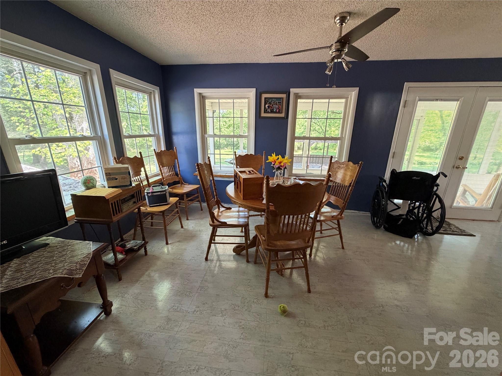 1044 Meadowbrook Lane Newton NC 28658