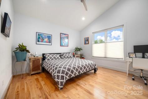 77 5th Avenue Asheville NC 28806