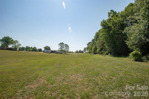 2464 & 2462 Leonhardt Road Cherryville NC 28021