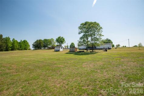 2464 & 2462 Leonhardt Road Cherryville NC 28021