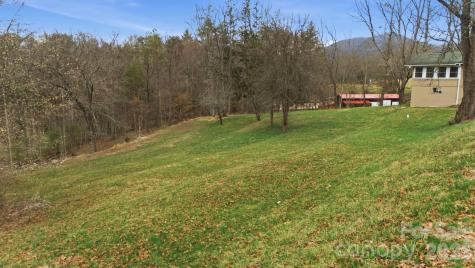 3920 Bryson City Road Franklin NC 28734