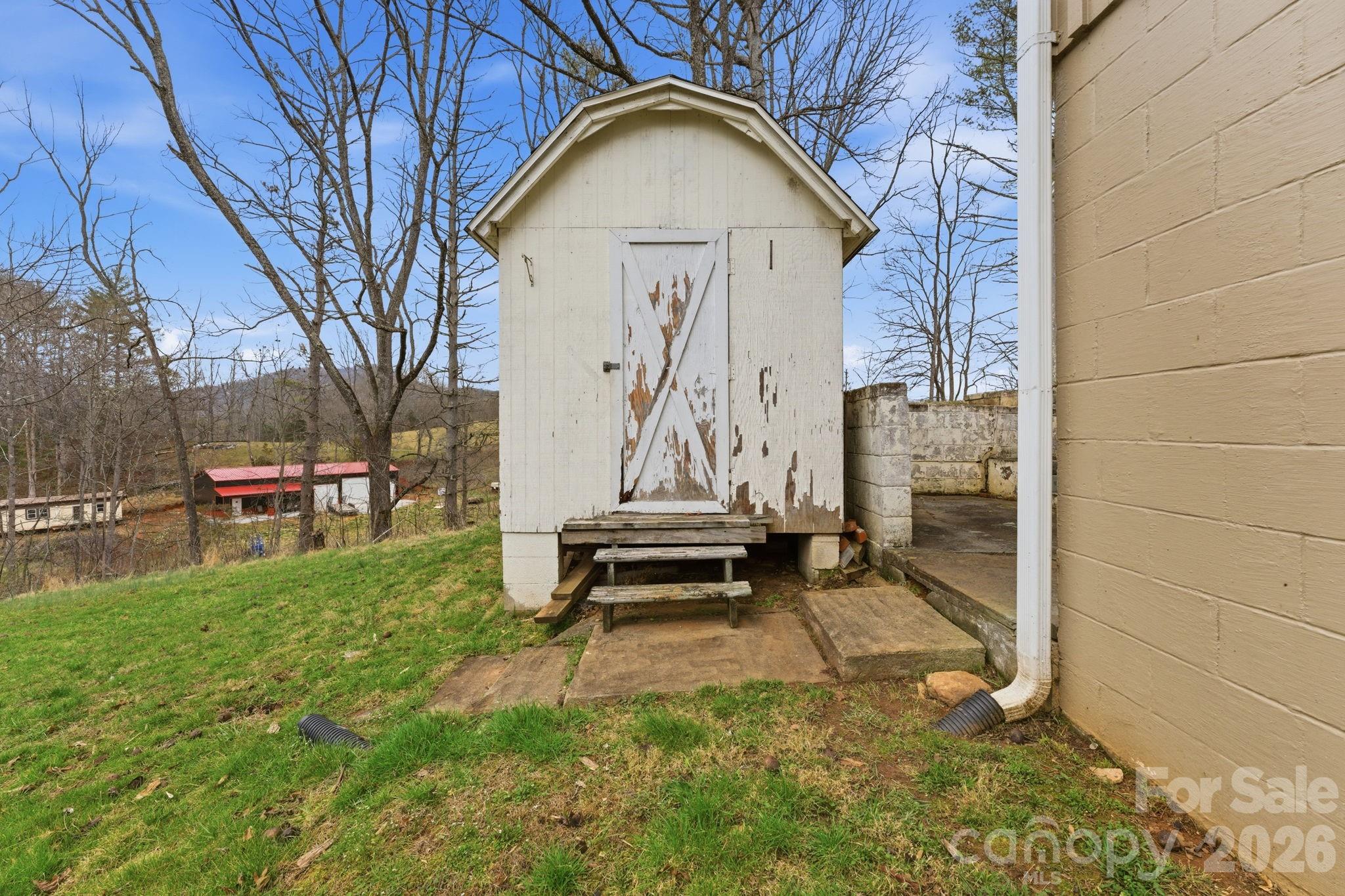 3920 Bryson City Road Franklin NC 28734