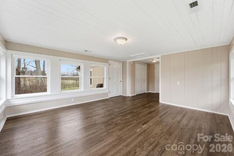 3920 Bryson City Road Franklin NC 28734
