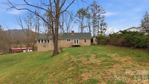3920 Bryson City Road Franklin NC 28734