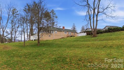 3920 Bryson City Road Franklin NC 28734