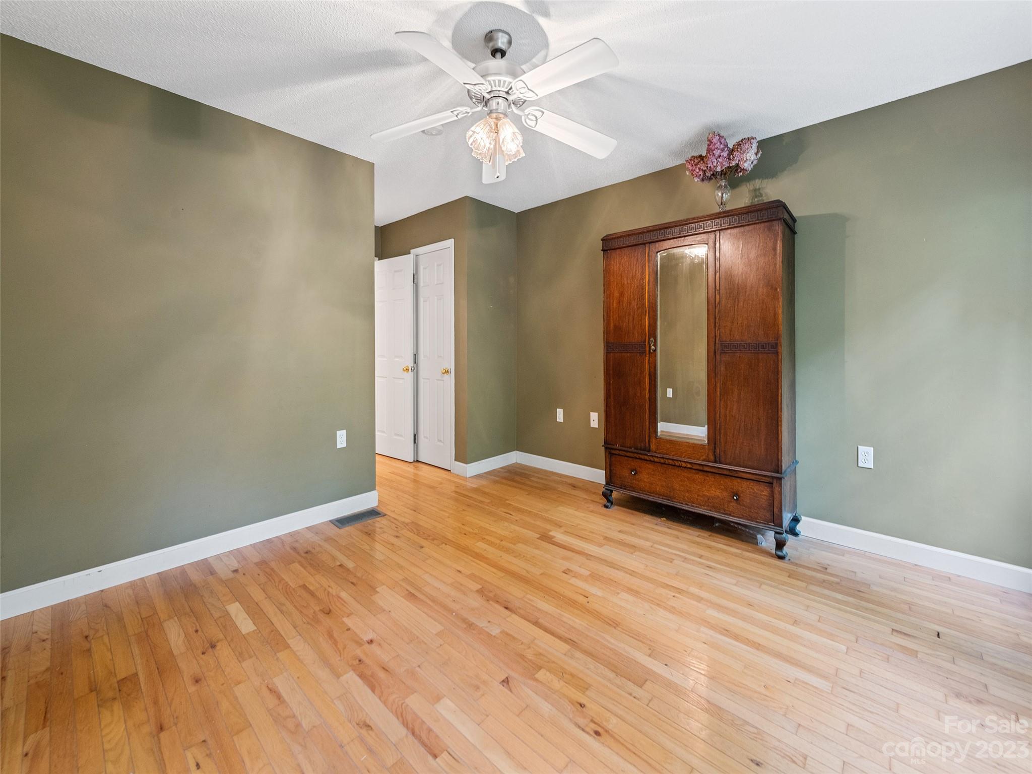155 Hawks View Drive Canton NC 28716