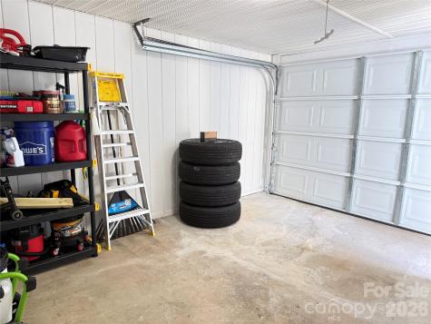 1442 Lee Pearson Road Lenoir NC 28645