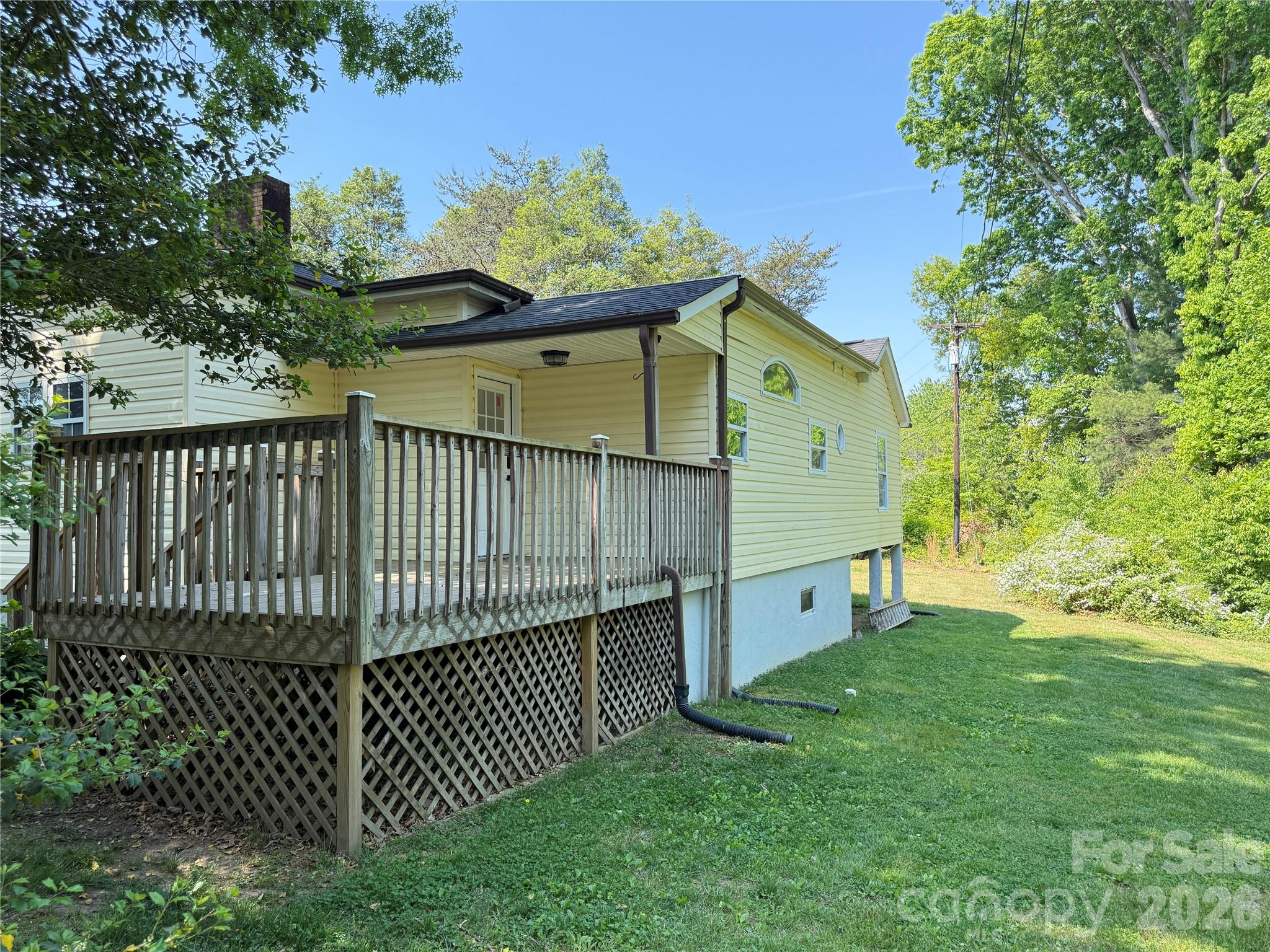 1442 Lee Pearson Road Lenoir NC 28645