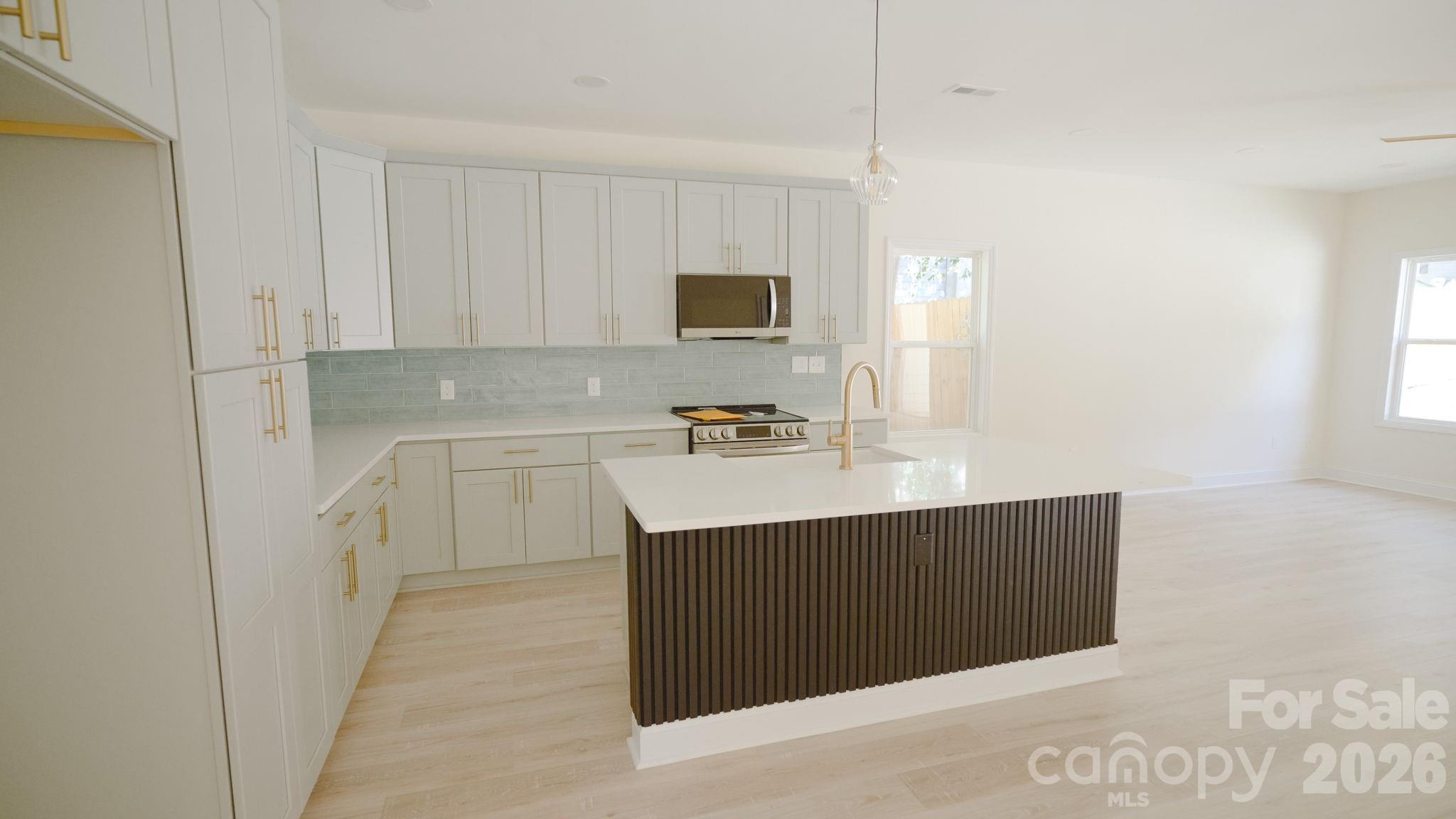 503 Granby Circle Charlotte NC 28217