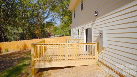 503 Granby Circle Charlotte NC 28217