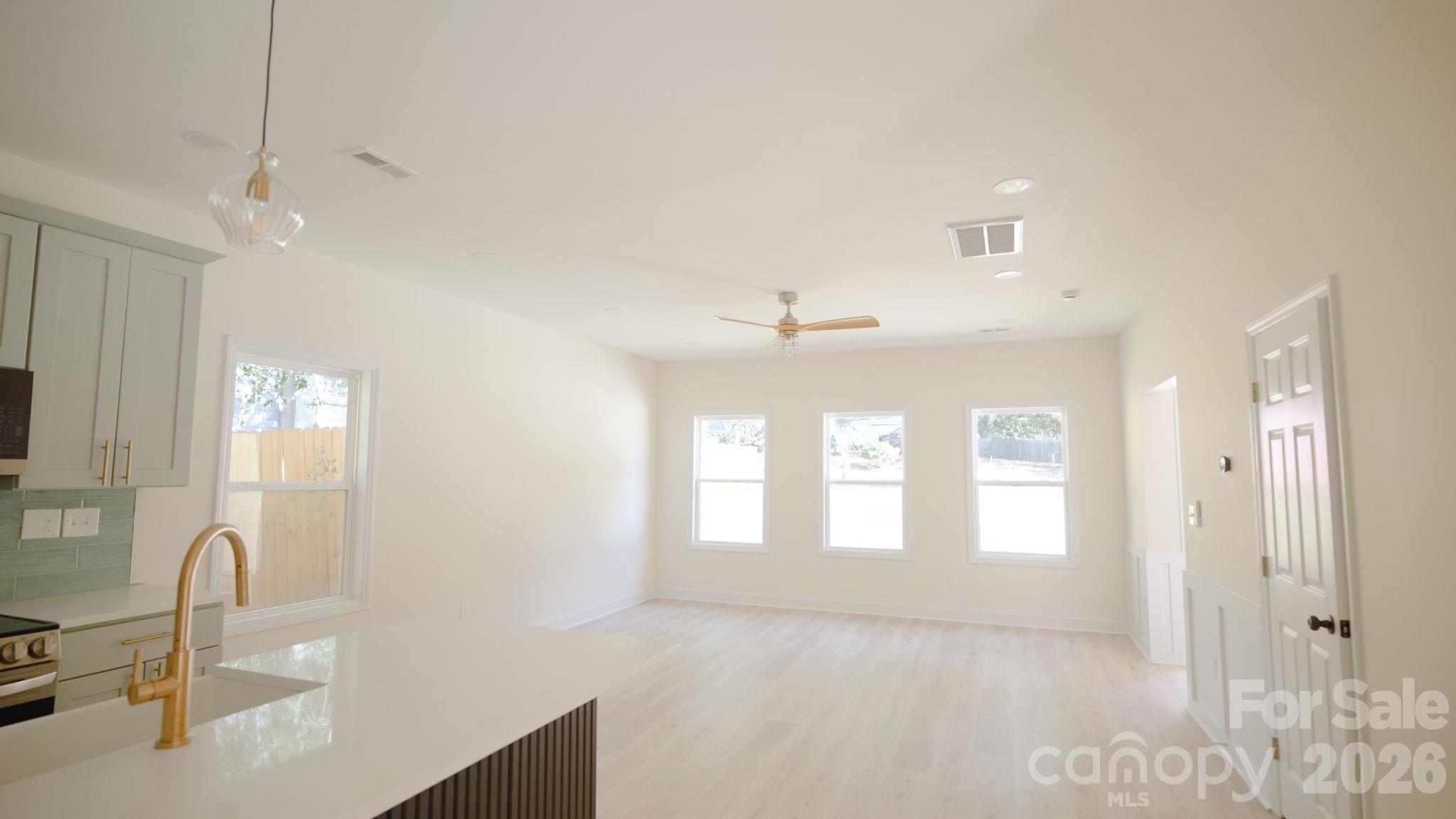 503 Granby Circle Charlotte NC 28217