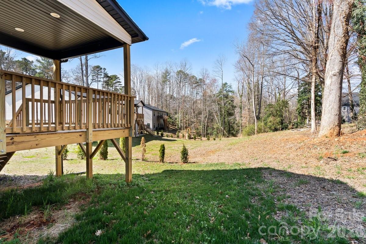 543 30th Avenue NW Hickory NC 28601