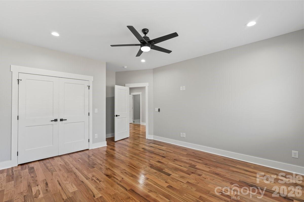 543 30th Avenue NW Hickory NC 28601