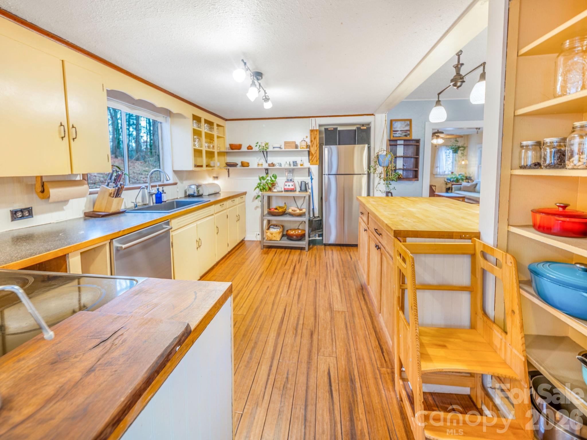 9 Mountain View Road Asheville NC 28806