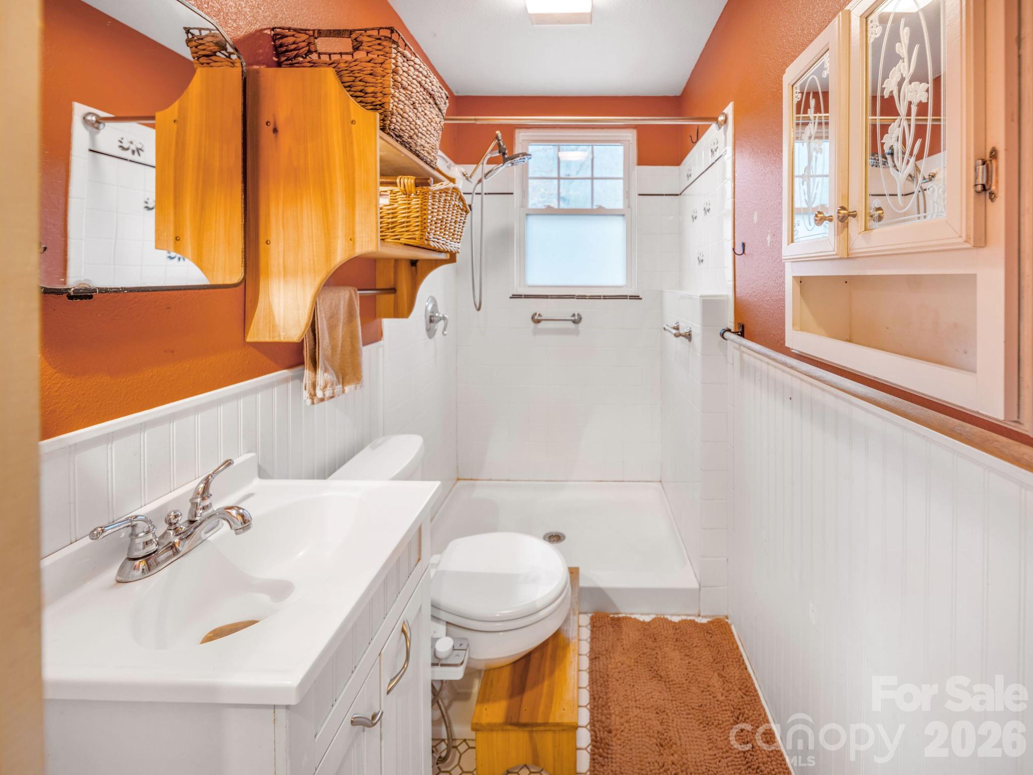 9 Mountain View Road Asheville NC 28806