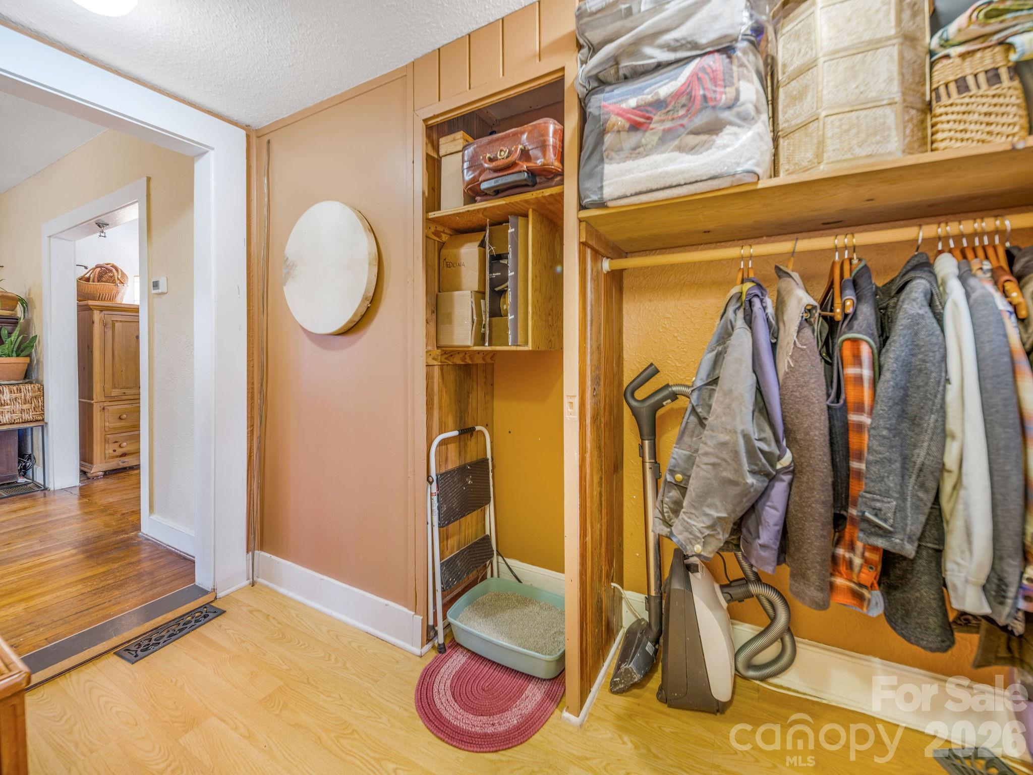 9 Mountain View Road Asheville NC 28806