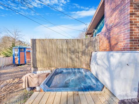 9 Mountain View Road Asheville NC 28806