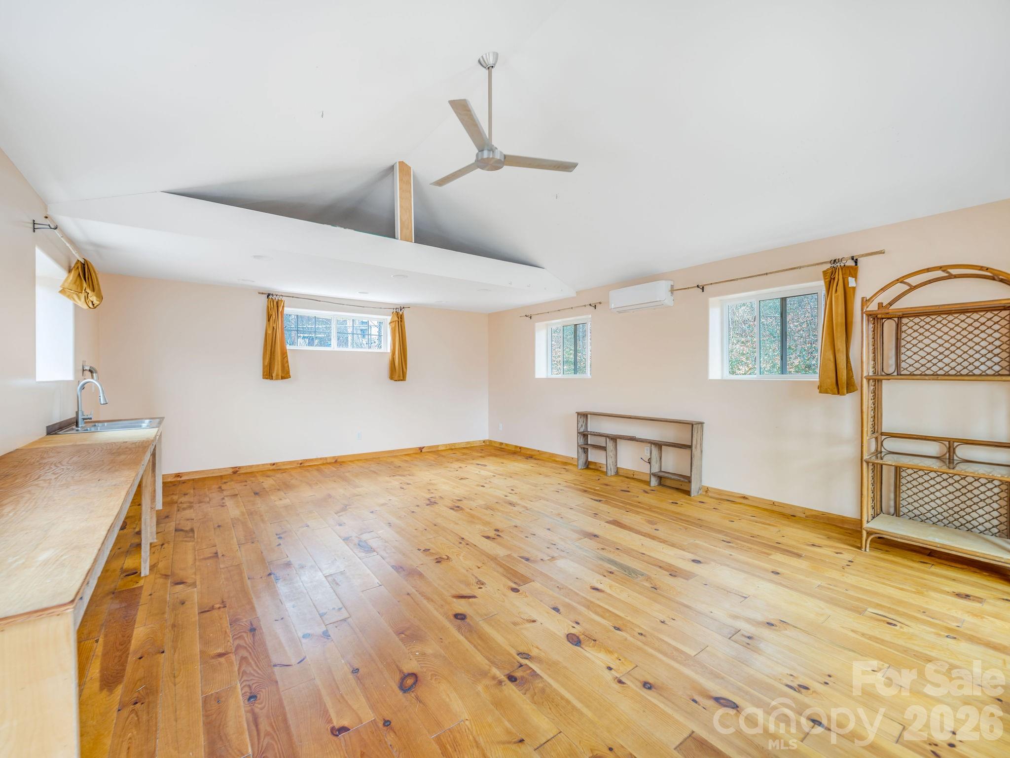 9 Mountain View Road Asheville NC 28806