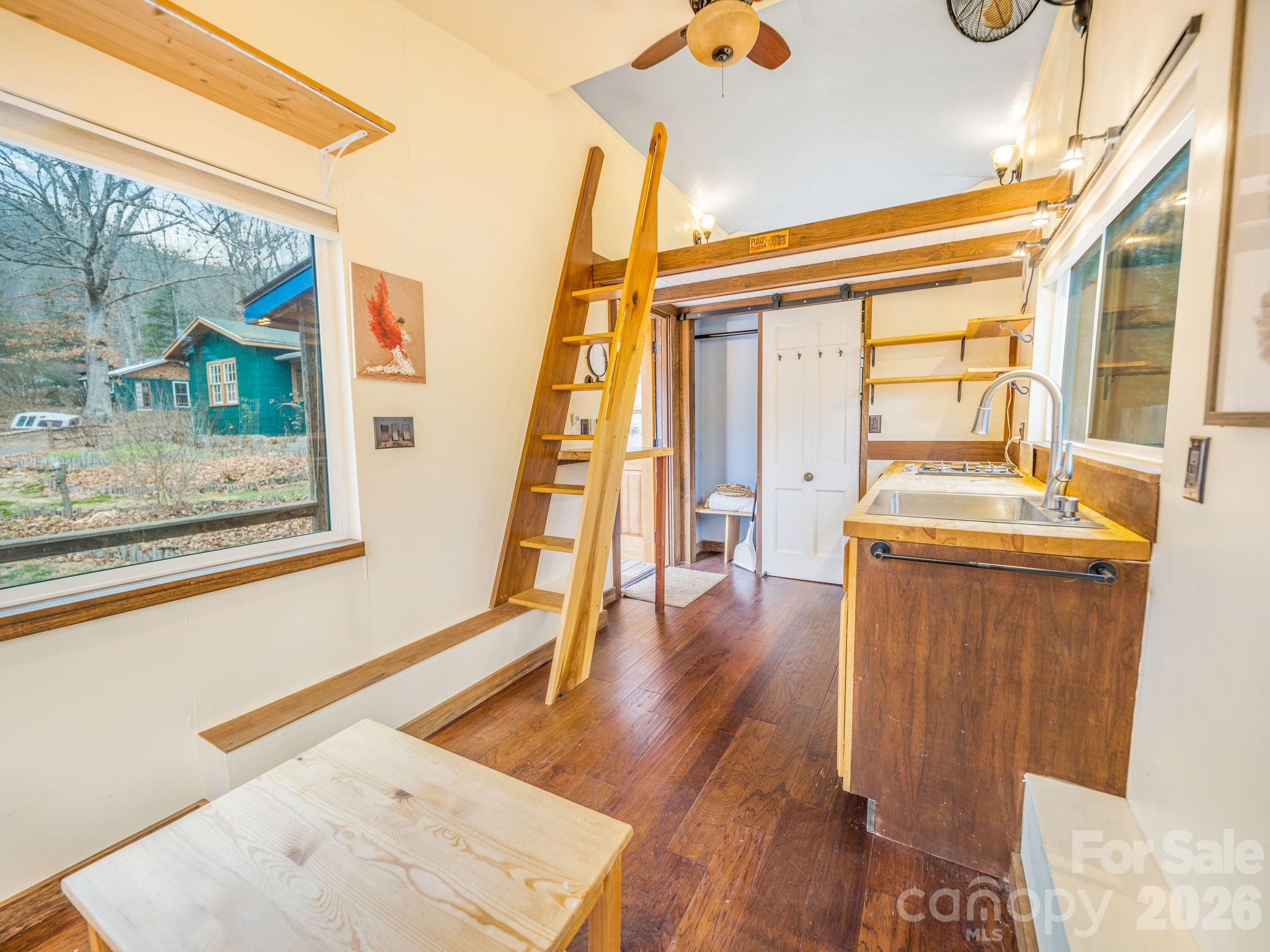 9 Mountain View Road Asheville NC 28806