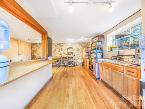 9 Mountain View Road Asheville NC 28806