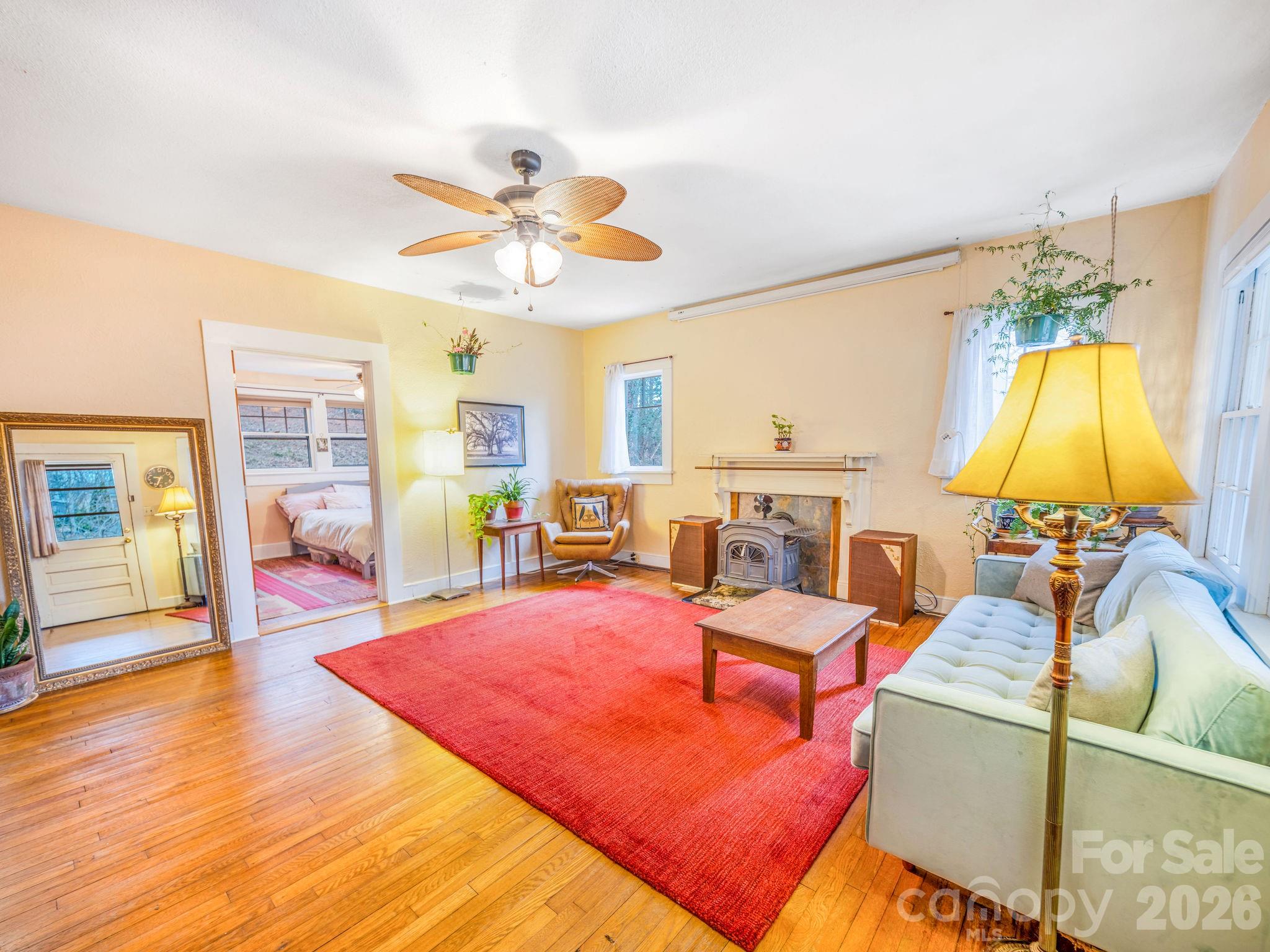 9 Mountain View Road Asheville NC 28806