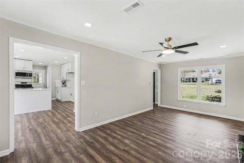 577 Tryon Place Gastonia NC 28054
