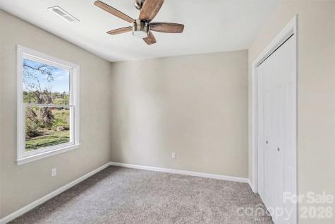 577 Tryon Place Gastonia NC 28054